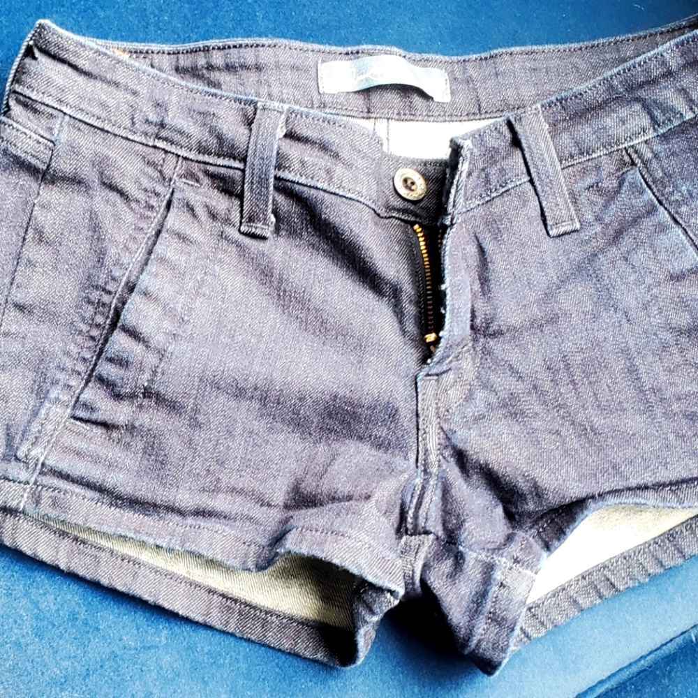 Levi jeans
